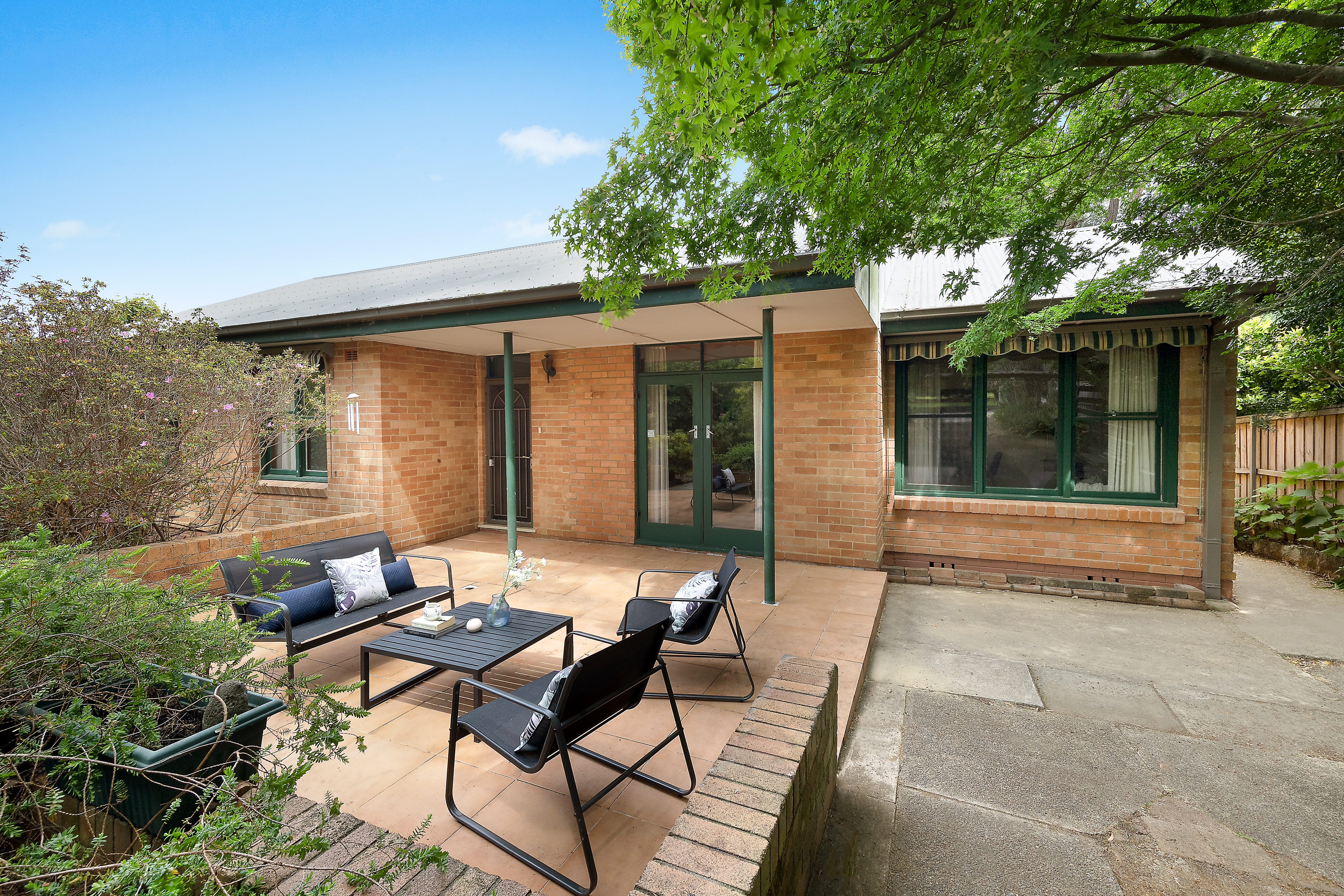 18 SADDINGTON ST, SOUTH TURRAMURRA NSW 2074, 0 Kuwarto, 0 Banyo, House