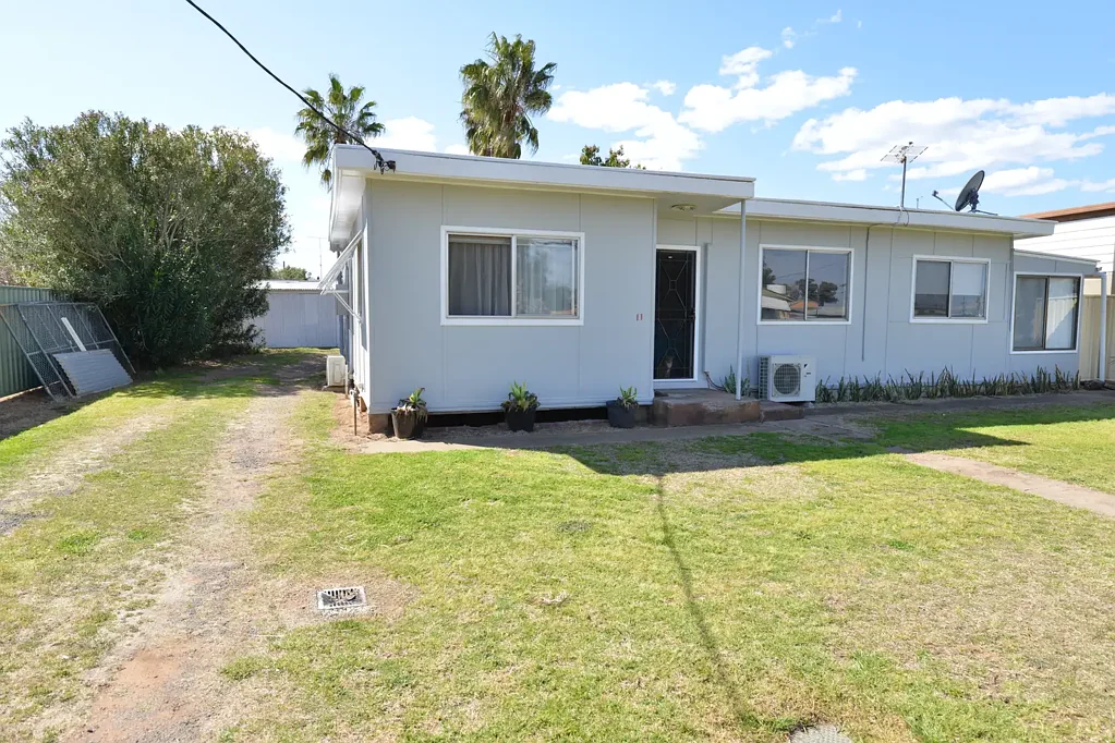 Baradine 3બેડરૂમ Tidy 3 Bedroom Home