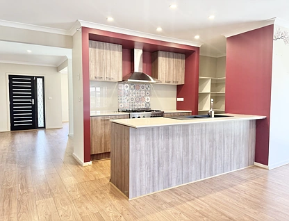 17 Honeycomb Avenue, Manor Lakes, South West Melbourne, 4 कमरे, 2 बाथरूम, House