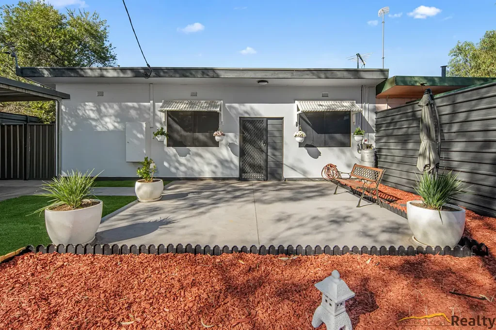 2/2 Wallis Street, East Side, NT 870