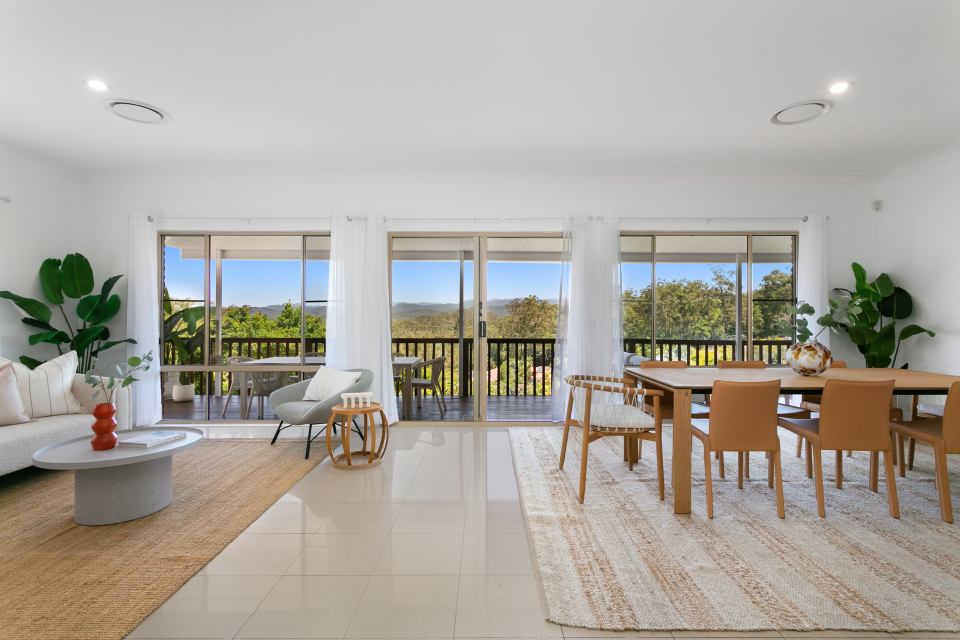 12 ORCHNA ST, BURLEIGH HEADS QLD 4220, 0房, 0浴, House