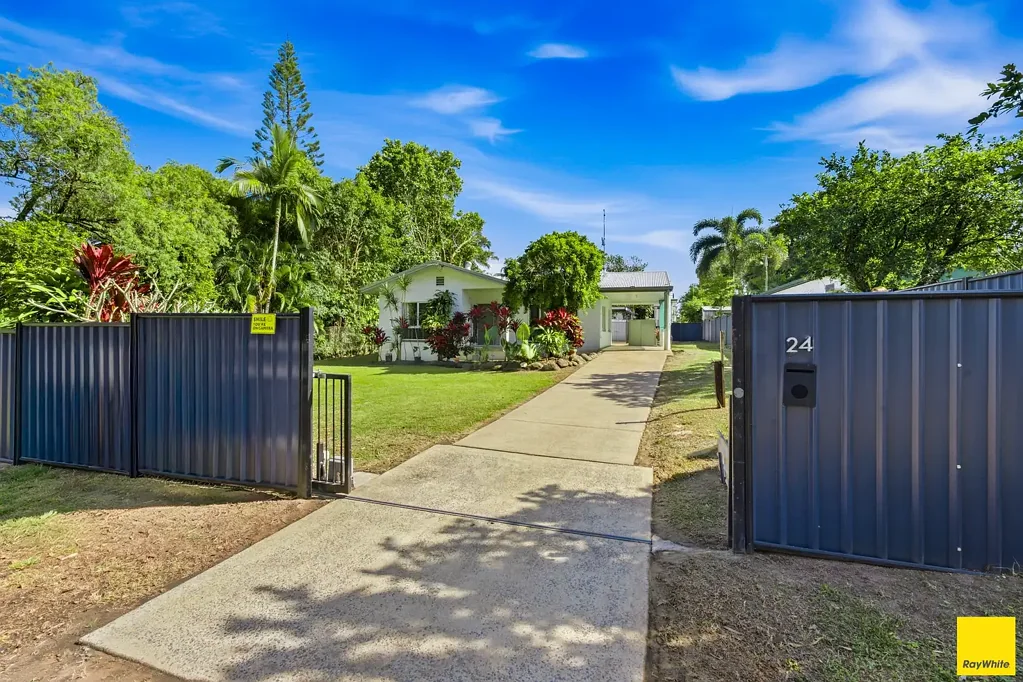 SECURE BEACHSIDE SANCTUARY