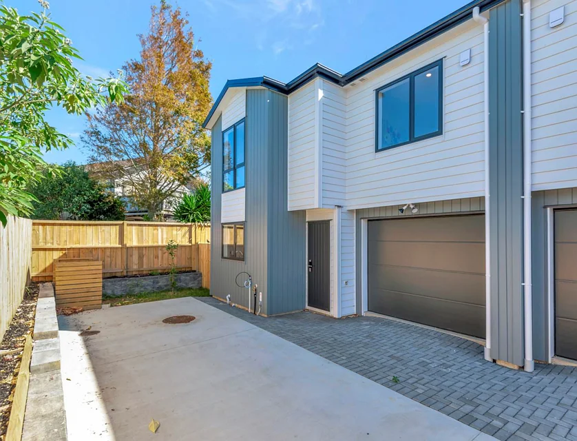 Lot 4/13 Southview Place, Wattle Downs, Manukau City, 3房, 2浴, 独立屋
