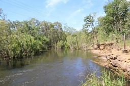 地址保密, Darwin River