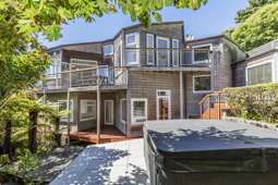 7 Fettes Crescent, Seatoun