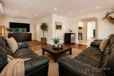 85 Palmer Road, Sunbury, VIC 3429, 6 Bedrooms, 4 Bathrooms, House