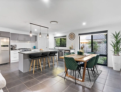 23 Bellbird Drive, Bellbird Park, QLD 4300, 5房, 2浴, 独立屋