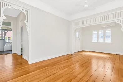 34 Cedar Street, Greenslopes, QLD 4120, 4房, 1浴, 整租独立别墅