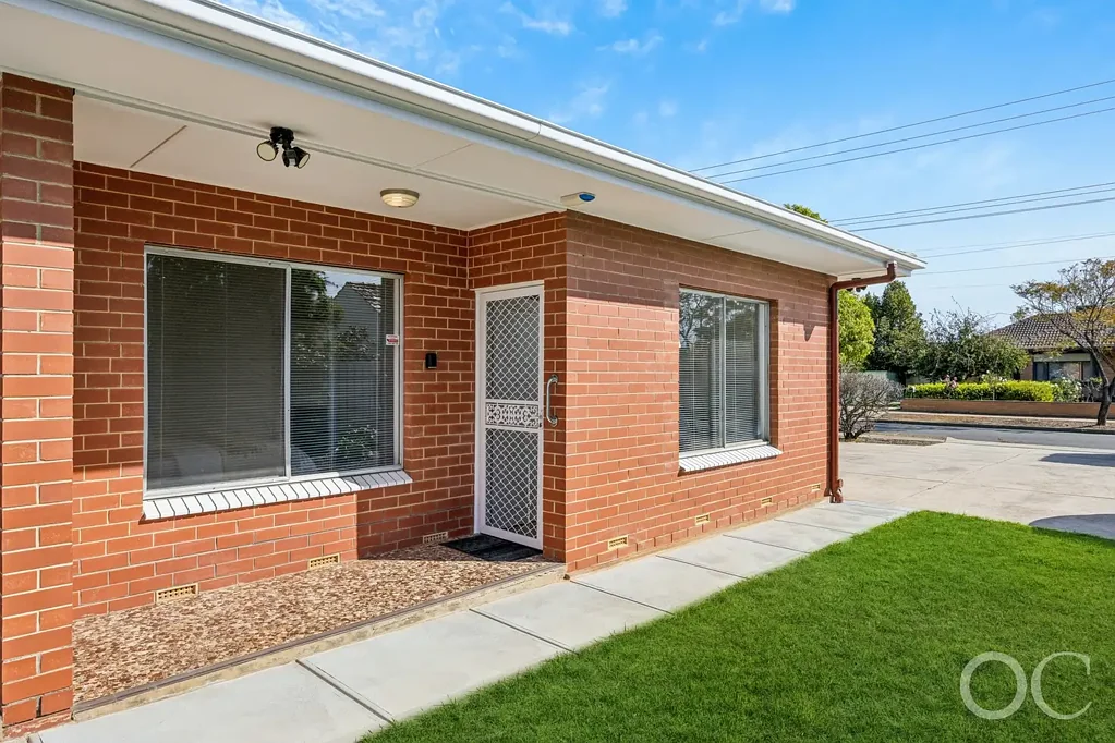 Ascot Park 2 Bedroom Open the door to a stylish renovation