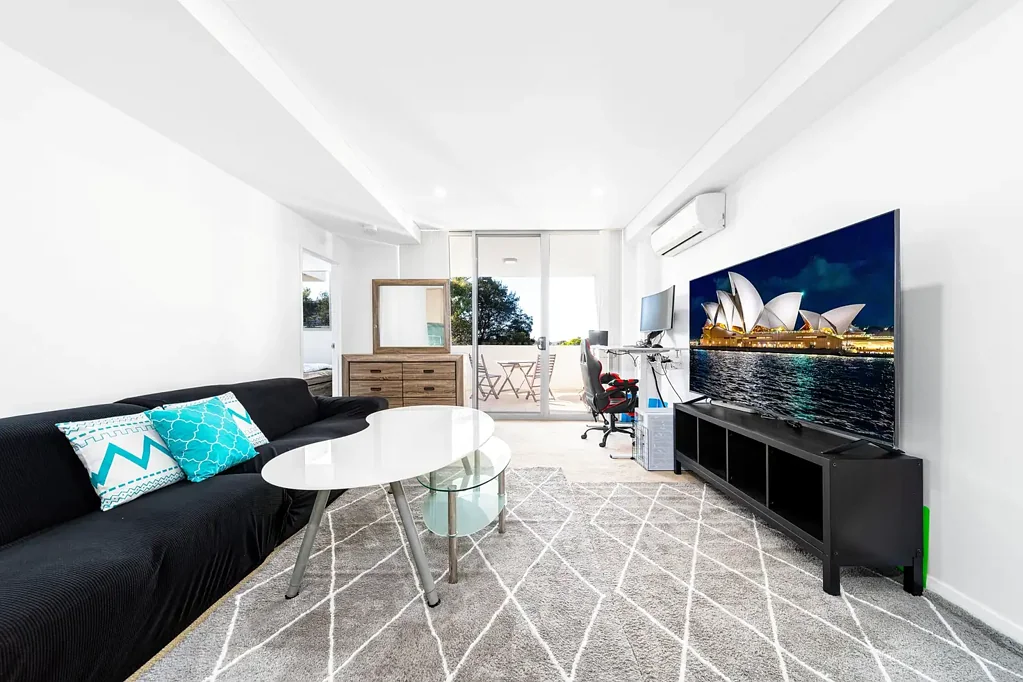 Asquith 1Kwarto The Perfect First Home in a Prime Walk-to-Everything Location