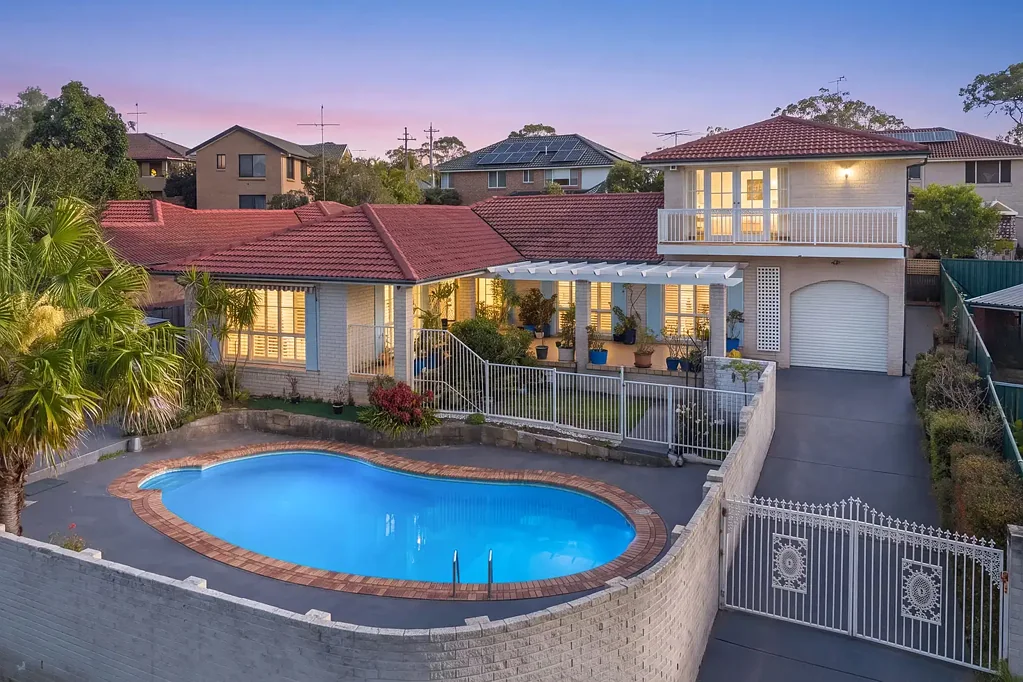 Castle Hill 5Moenga A Quarter-Century of Cherished Memories Awaits Its Next Chapter