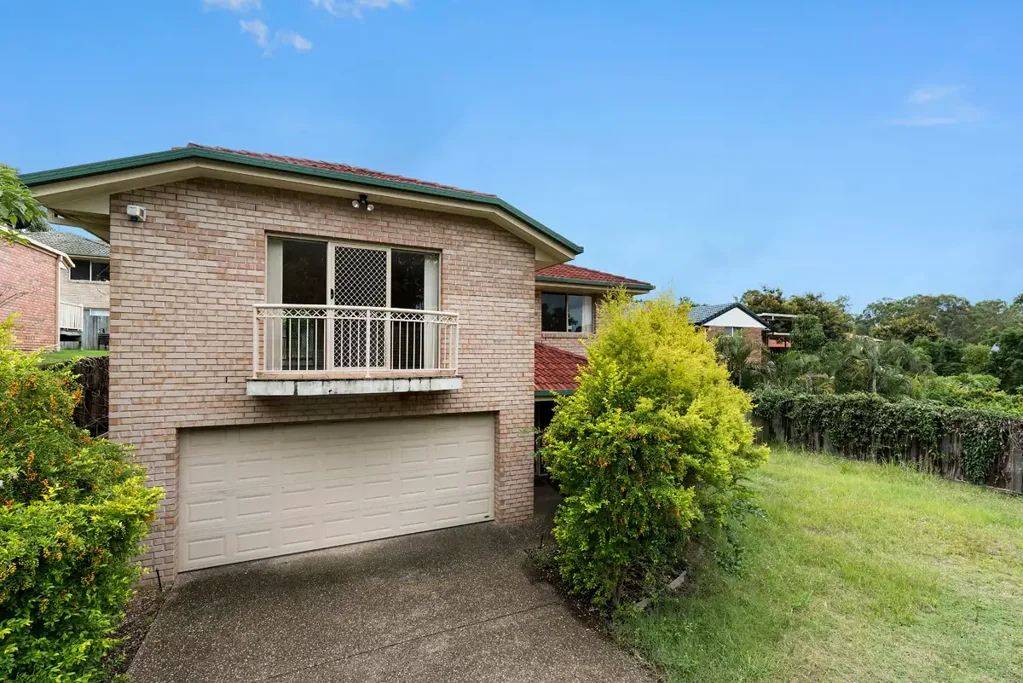 Family Home with a Good Sized Backyard in a Quiet Location