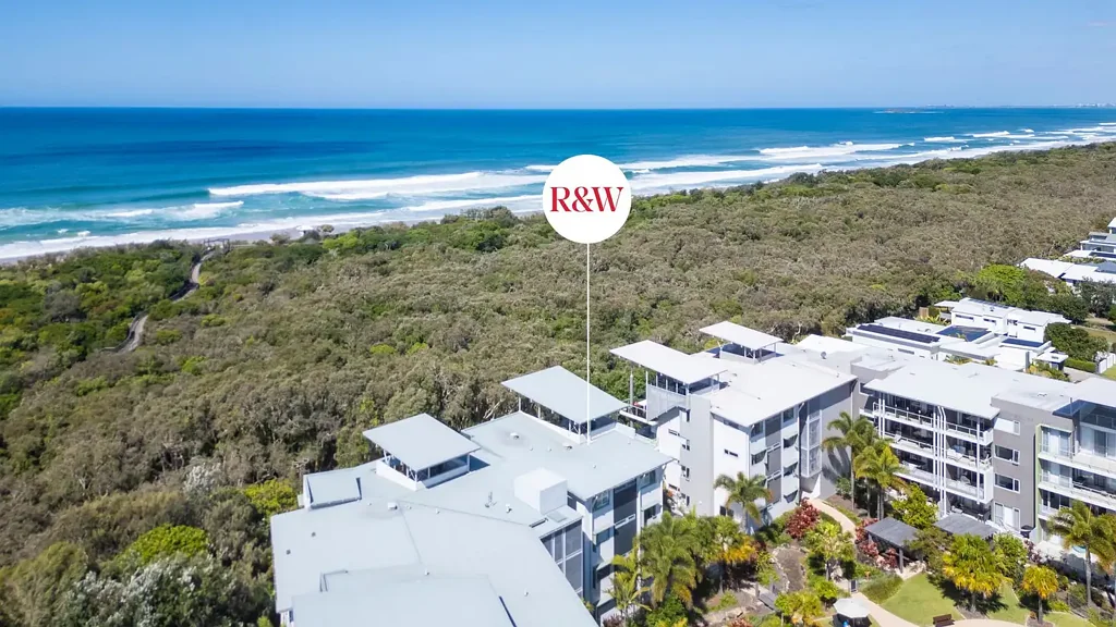 Mount Coolum 3બેડરૂમ Ground Floor Luxury with Private Courtyard and Pool Access