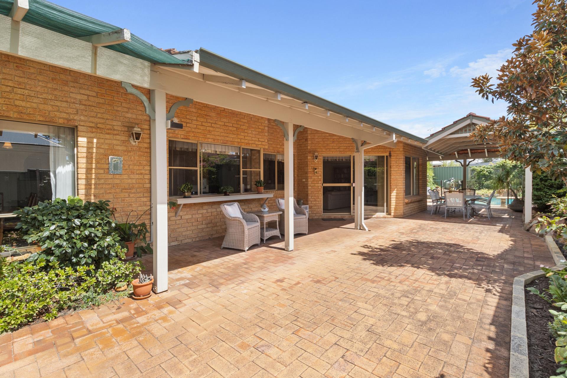 27 WOOLNOUGH ST, DAGLISH WA 6008, 0部屋, 0バスルーム, House