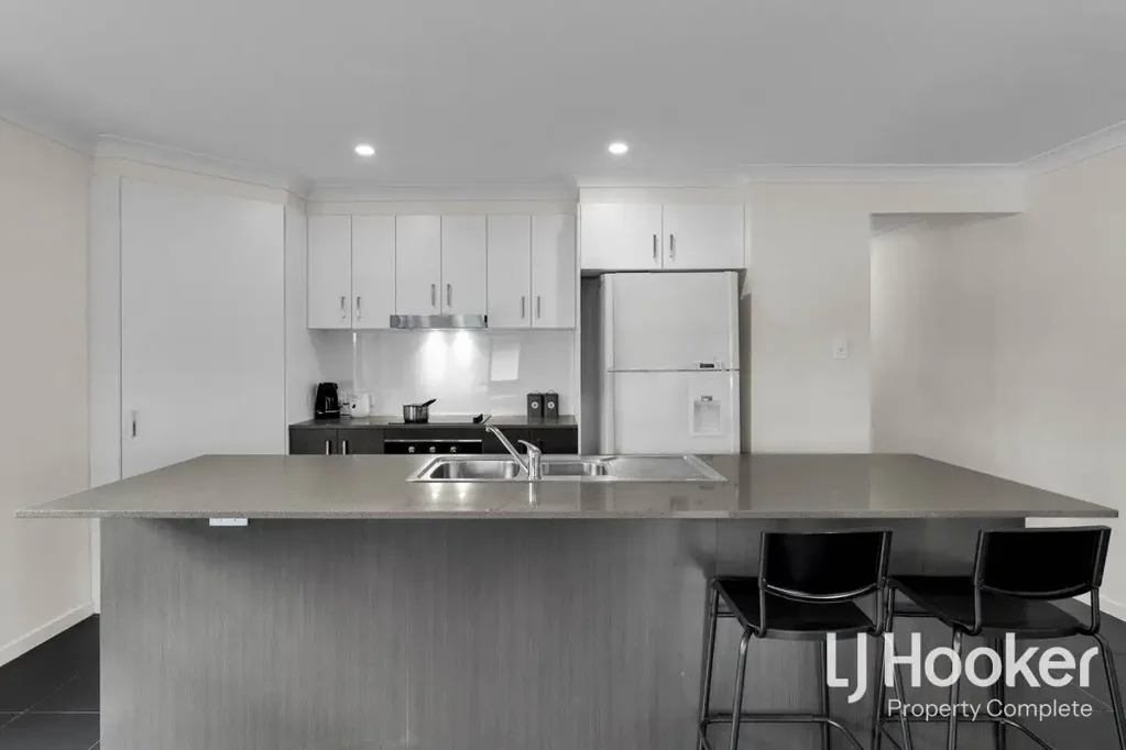 25 Ryrie Court, Park Ridge, QLD 4125