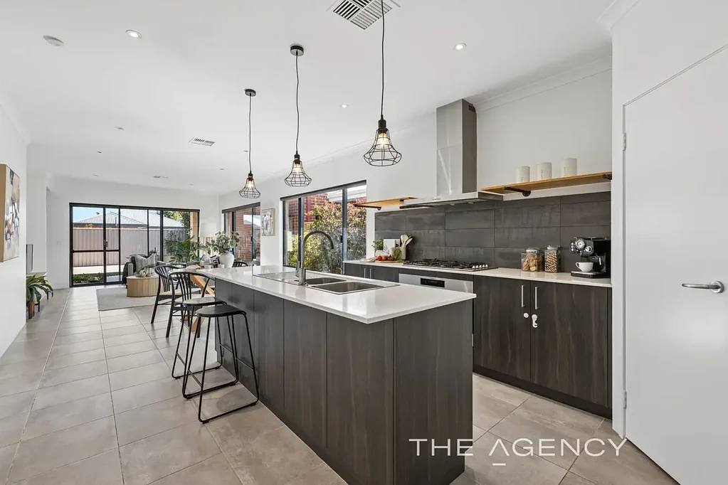 Coolbellup 3Kwarto Modern - Move-In Ready - Family Living!
