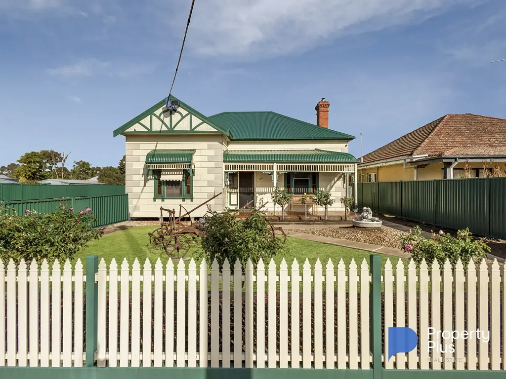 114-116 High Street, Charlton, VIC 3525