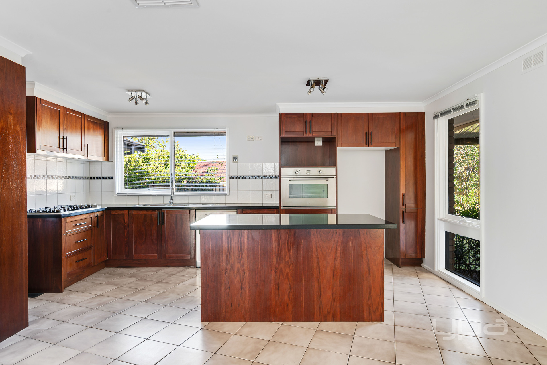 13 MAYFAIR CL, GLADSTONE PARK VIC 3043, 0 Schlafzimmer, 0 Badezimmer, House