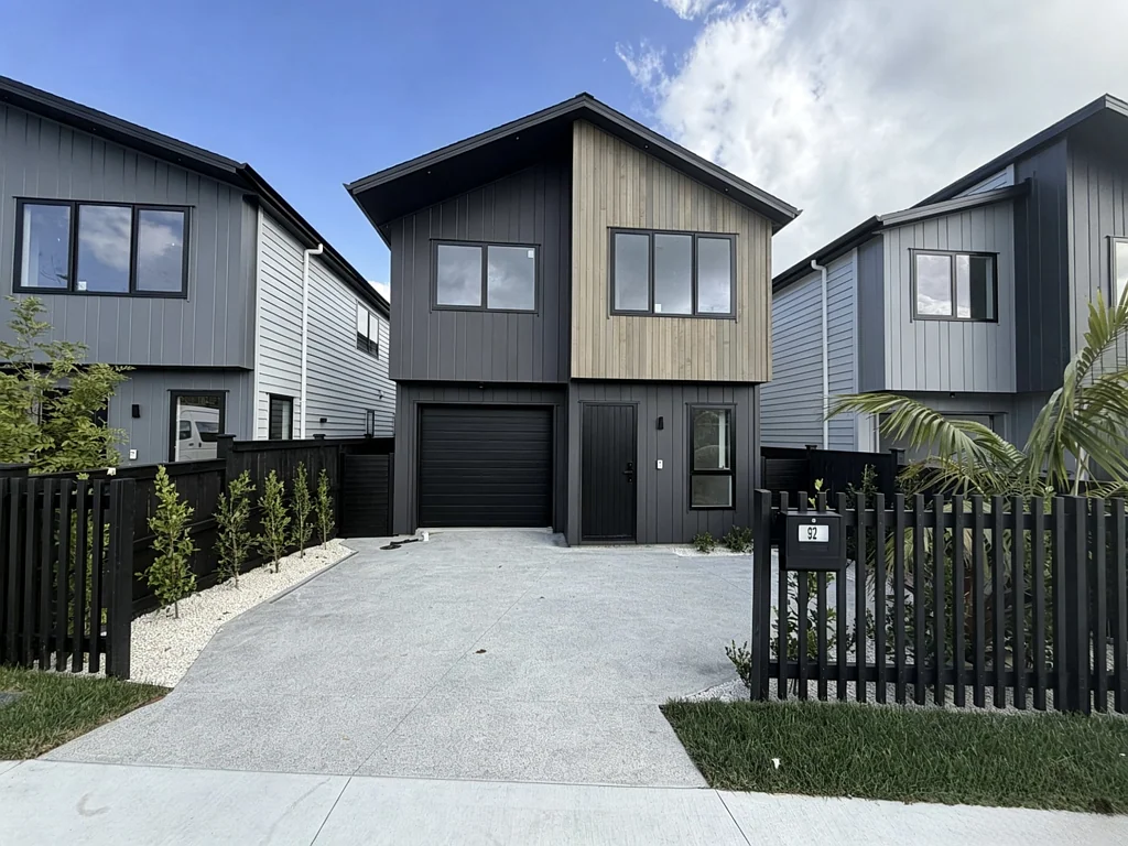 92 Tukutata Crescent, Milldale, Rodney, Auckland