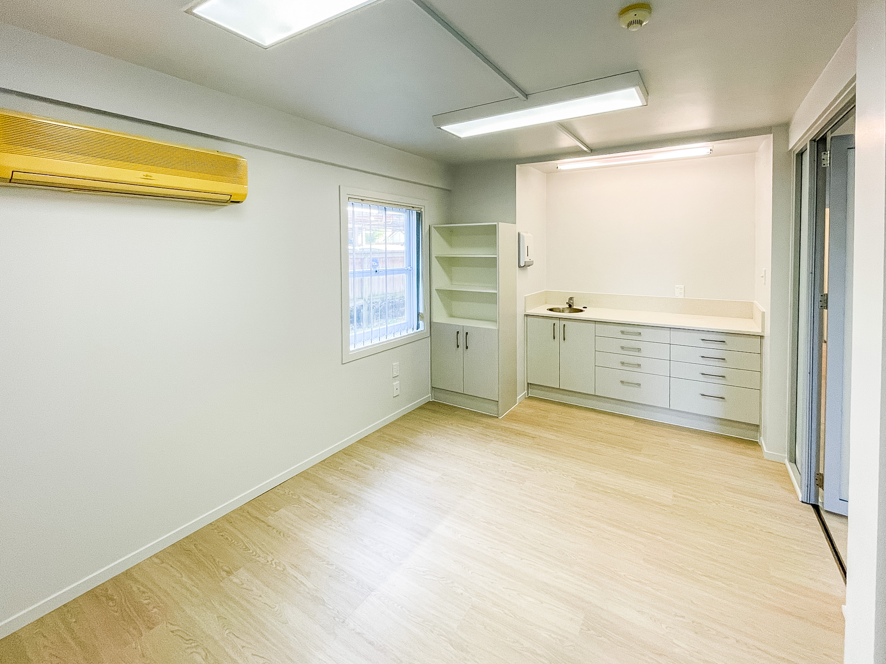 177a Shakespeare Road, Milford, Auckland - North Shore, 0房, 1浴, Office Premises