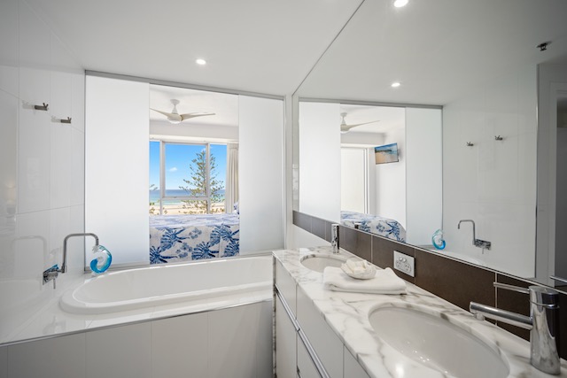 UNIT 506 110 MARINE PDE, COOLANGATTA QLD 4225, 0 Kuwarto, 0 Banyo, Unit