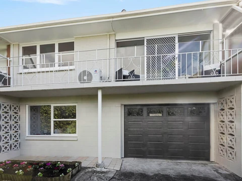 Epsom 4部屋 Auction on Wednesday 21 May @10am in Shortland St