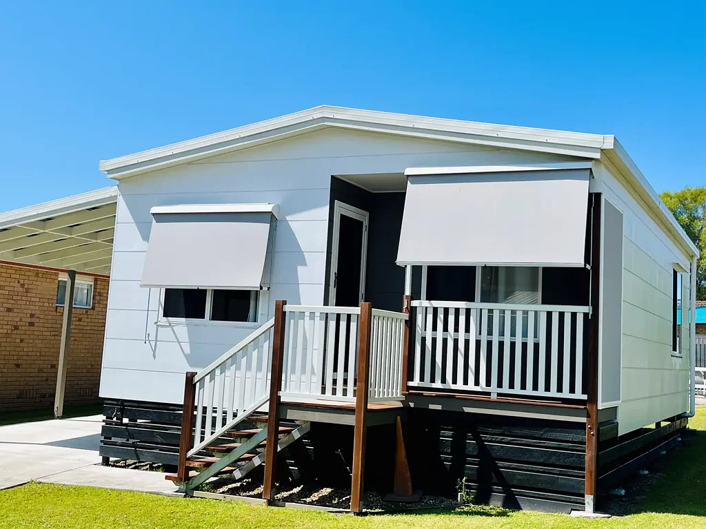Coombabah 2房  Settlers Village - Affordable Over 50s Living