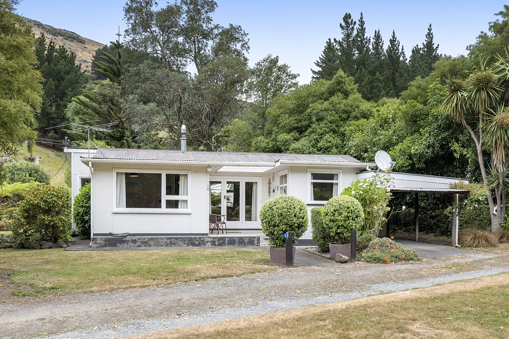 11 Factory Road, Little Akaloa, Christchurch, Canterbury