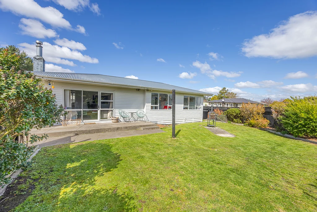 Waipukurau and Surrounds 3ਬੈੱਡਰੂਮ Superstar starter!