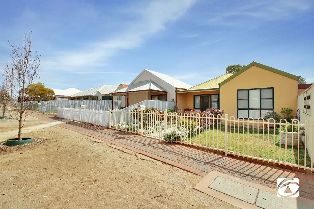 Broken Hill 1 Slaapkamer High Yielding Seniors Retirement Investment – Broken Hill