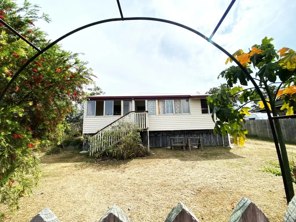17 Ditchmen Drive, Grantham, QLD 4347