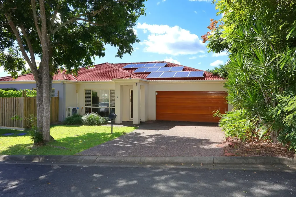 2/14 Redstart Street, Upper Coomera, QLD 4209
