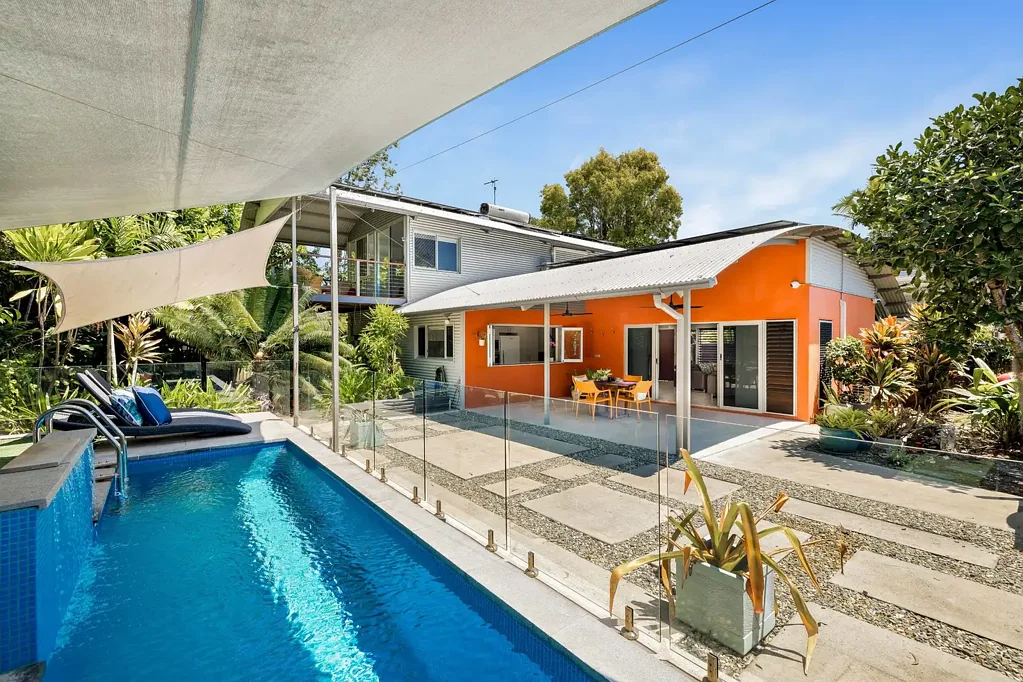 9 Magnolia Street, Holloways Beach, QLD 4878