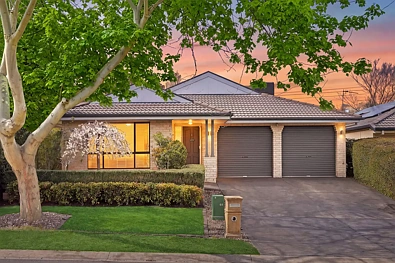 Amaroo 3Zimmer Charming Single Level Home in a Peaceful Amaroo Setting