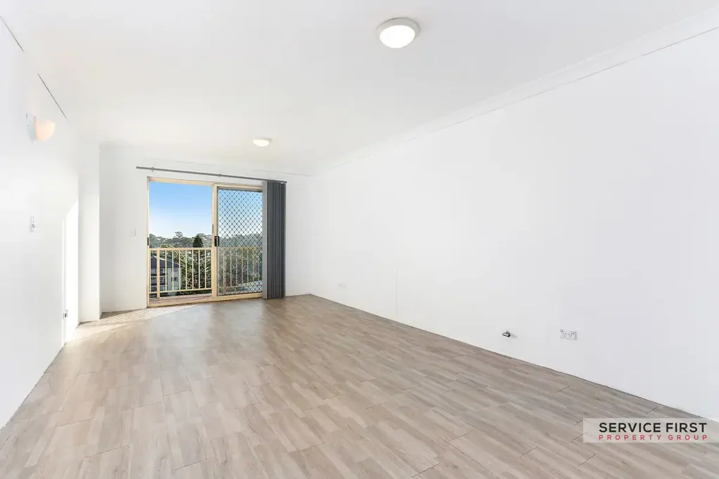 Classic 2 Bedroom Apartment With Stunning View