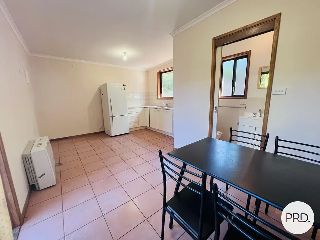 Affordable & Comfortable 1-Bedroom Granny Flat in Kaleen