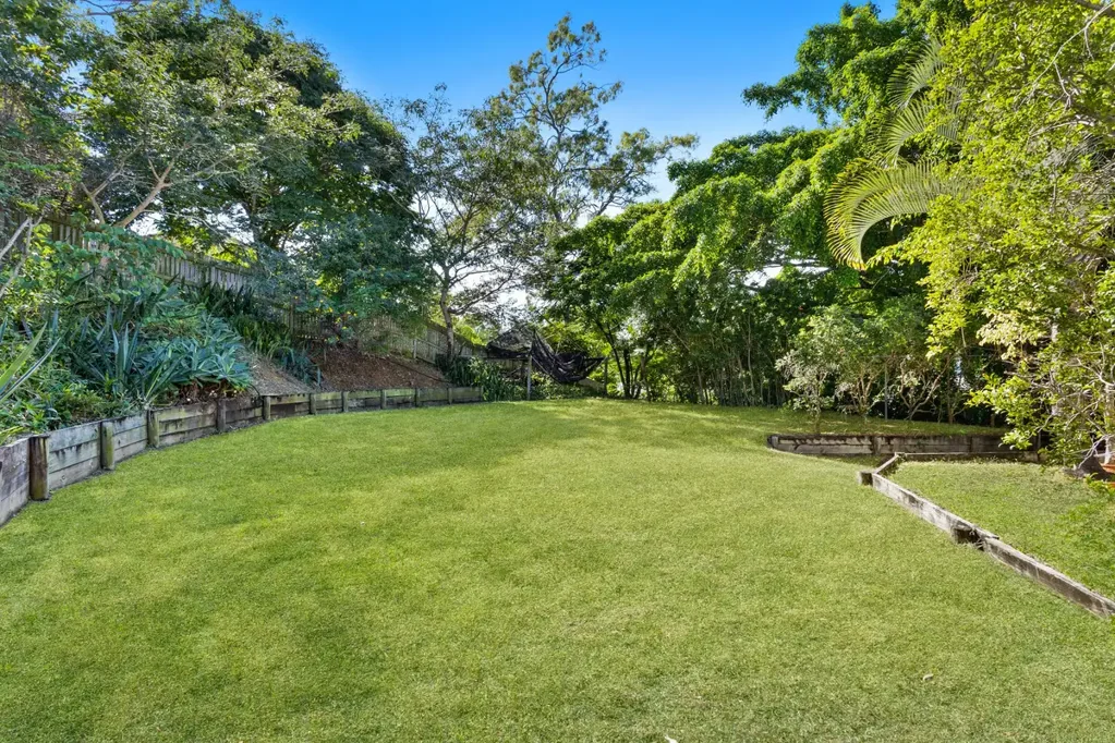 TIDY HOME WITH SPACIOUS YARD IN GREAT LOCATION