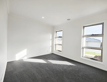 4 Thrive Crescent, Diggers Rest, North West Melbourne, 4 Bedrooms, 2 Bathrooms, House