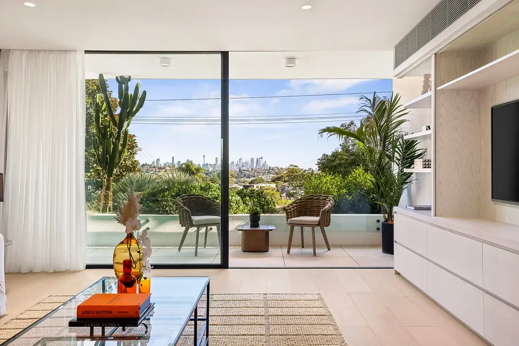 Dover Heights 4غرفة نوم Magnificent Designer Living with Spectacular City Outlooks