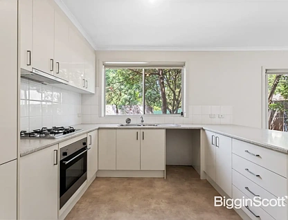 2/14 Patrick Ave, Croydon North, VIC 3136, 3 રૂમ, 2 બાથરૂમ, Townhouse