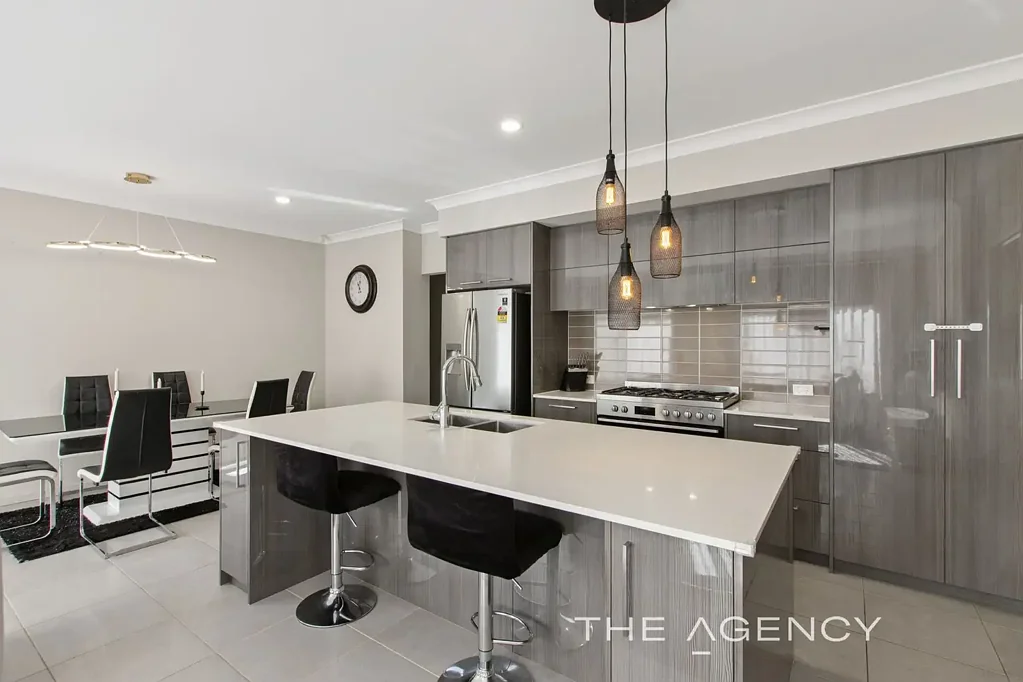 19 Lockwood Way, Aveley, WA 6069