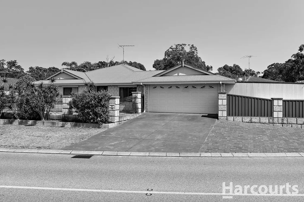 56 Reynolds Avenue, Greenfields, WA 6210