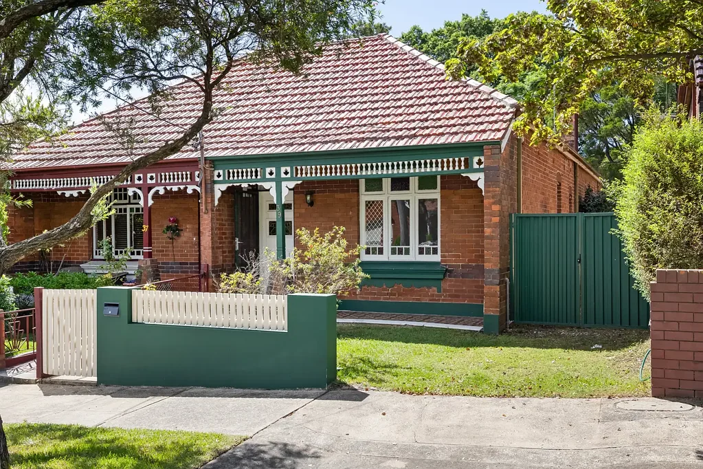 39 Kintore Street, Dulwich Hill, NSW 2203