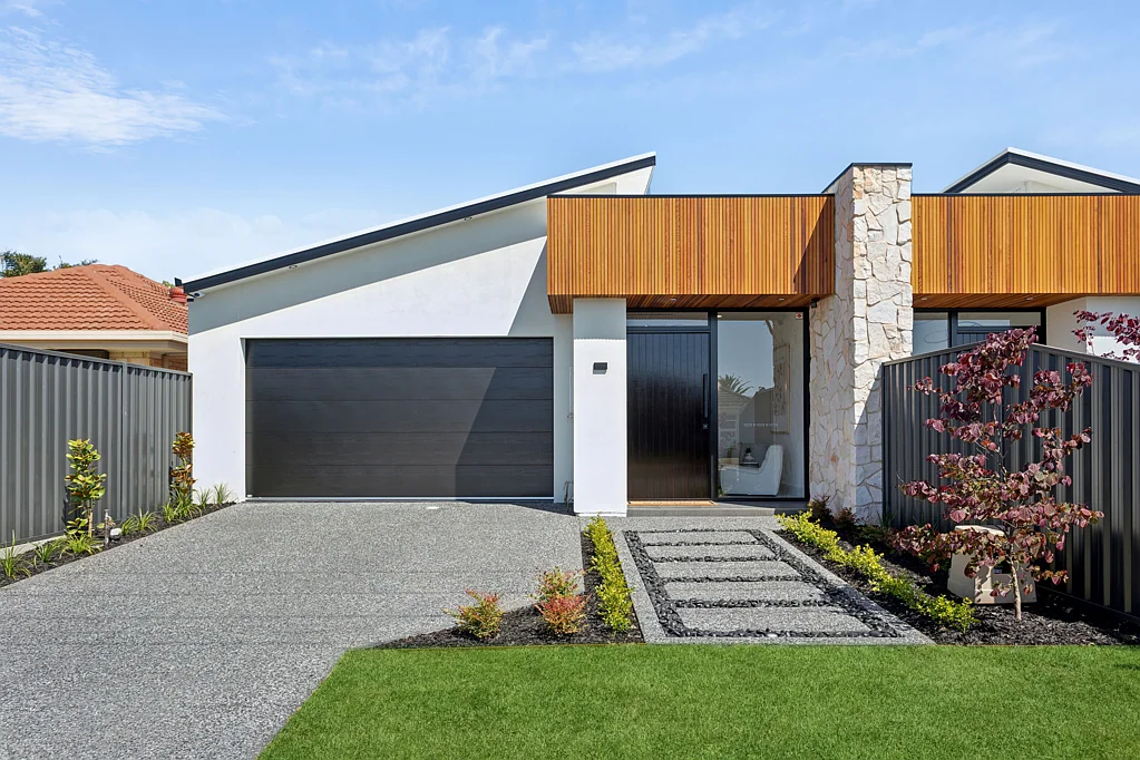 Findon 3침실 UNDER CONTRACT