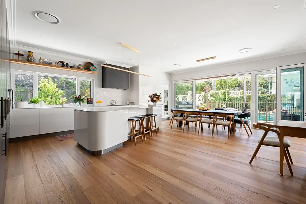 6 Davies Road, Dalkeith, WA 6009