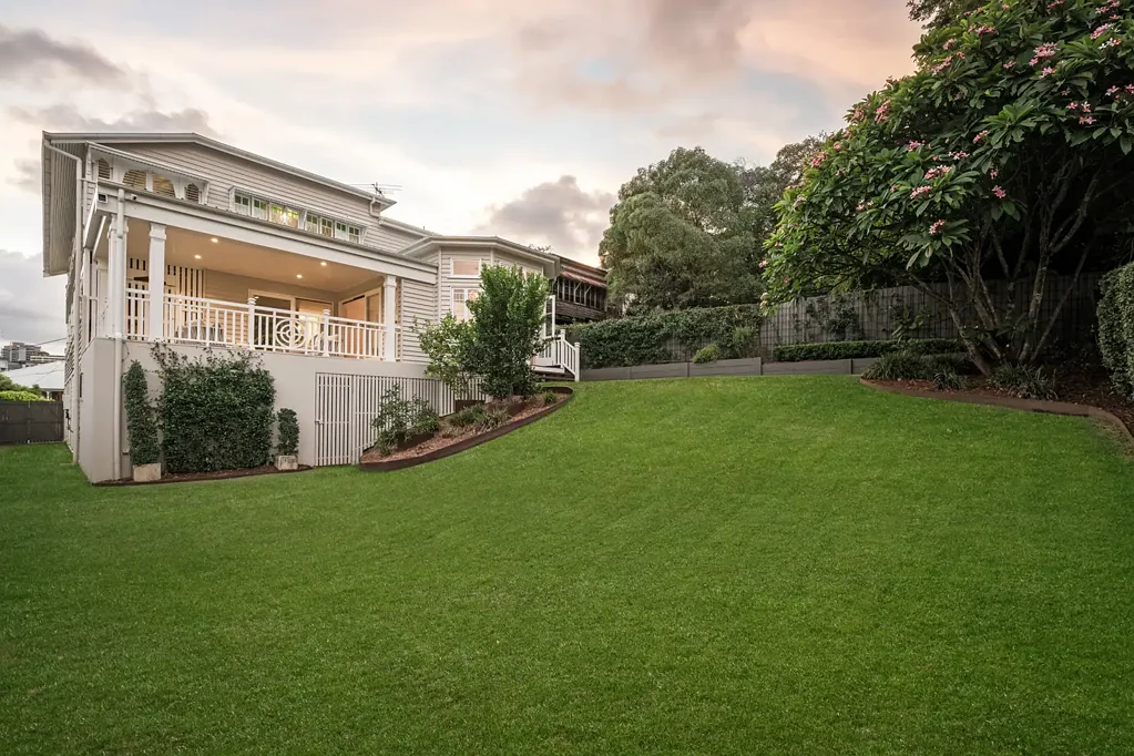 9 Royal Avenue, Spring Hill, QLD 4000