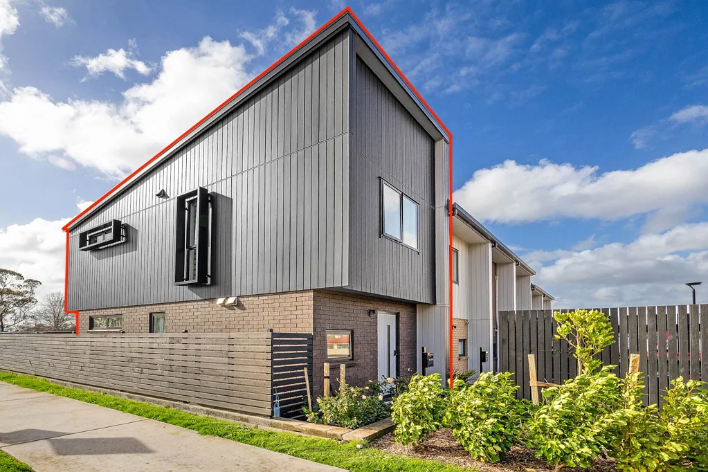 Glen Eden 2chambre Vendor Upgrading – Must Sell! Great Opportunity!