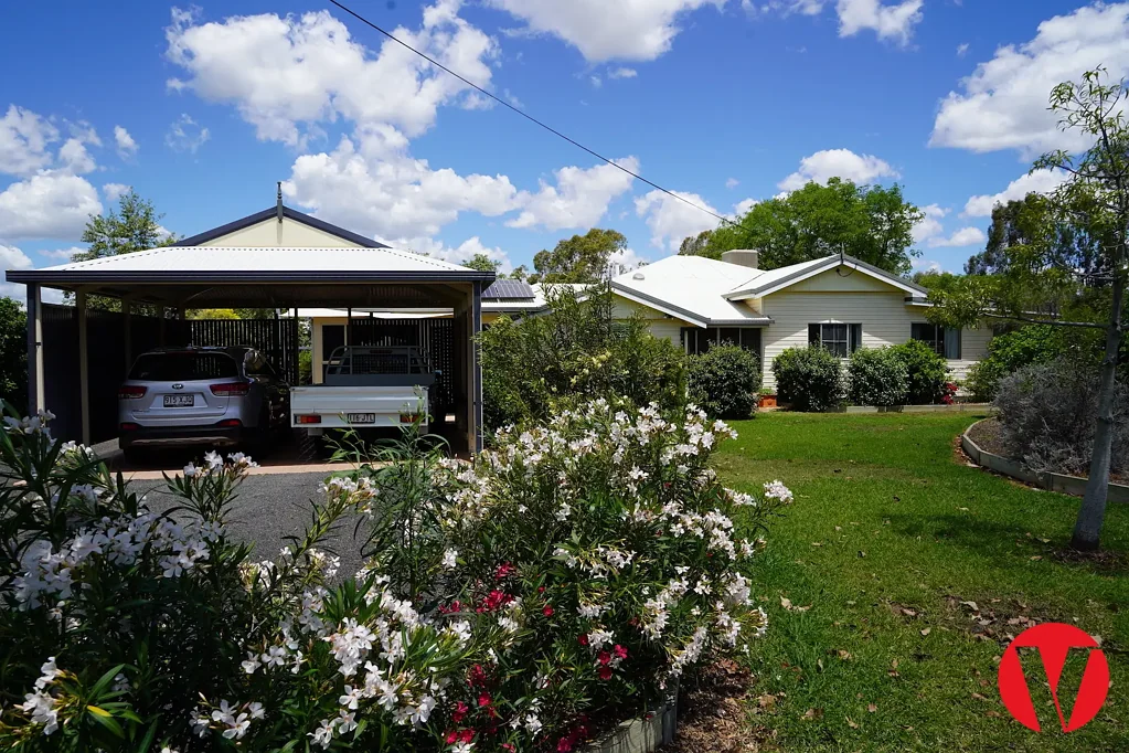 54 Miscamble Street, Roma, QLD 4455