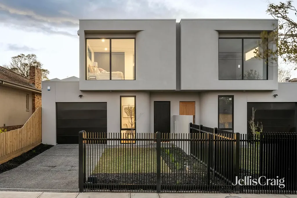 Bentleigh East 4બેડરૂમ Entertain to the max in brand new luxury