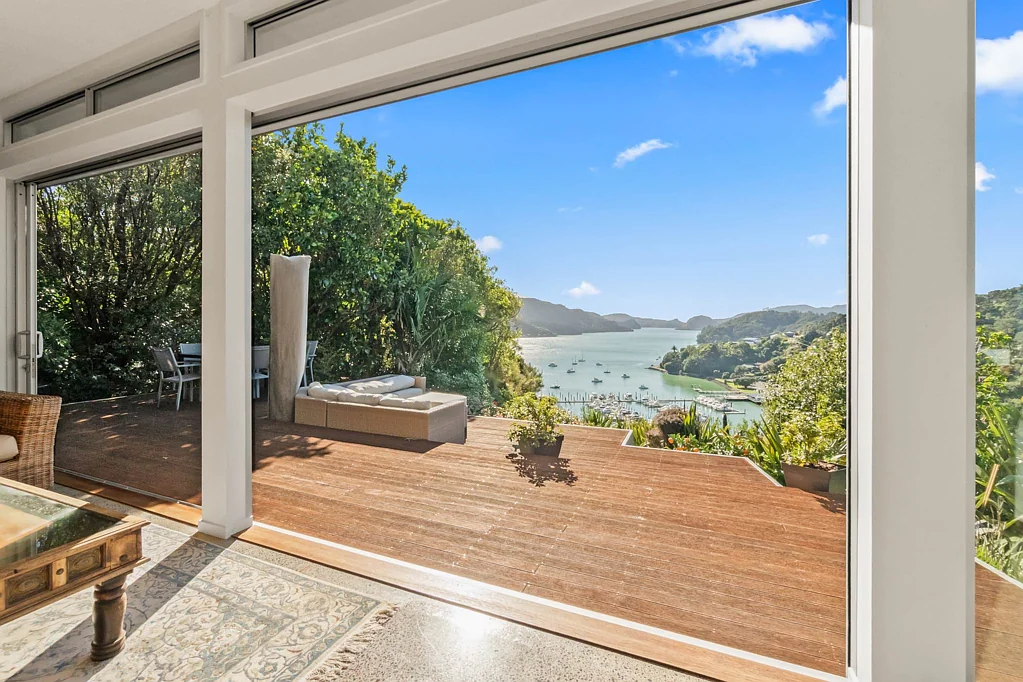 Whangaroa 3침실 Owners Buying Elsewhere – $95K Price Drop!!